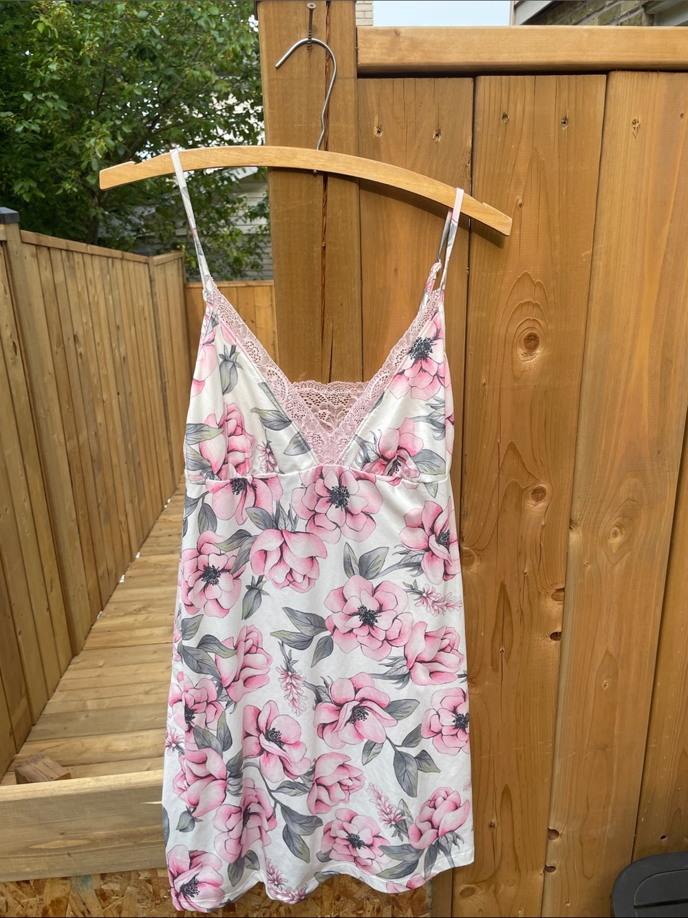 La Vie En Rose Pink and Gray Floral Lace-Trim Chemise - Picture 1 of 6